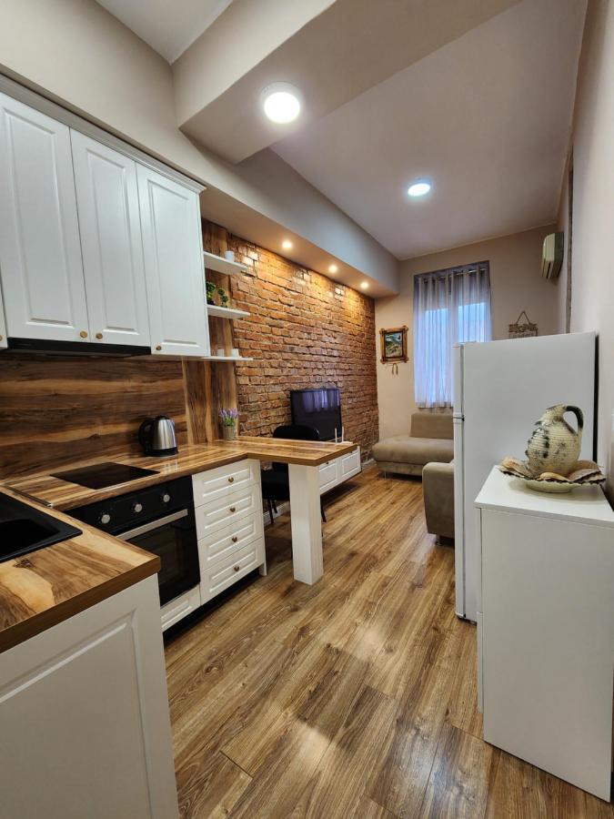 Be My Guest Apartment Tirana Exterior photo